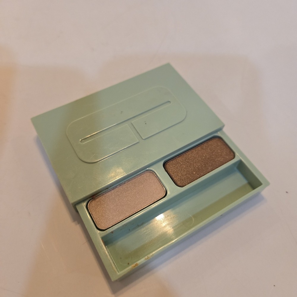 Clinique High Impact Eye Shadow Duo  Like Mink 0.06 oz 2 gr. NEW NWOB‎